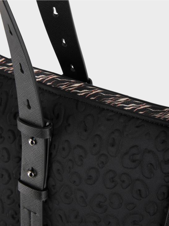 accessoire zwart 464J1518 shopper gemaakt van techno materiaal Marc Cain