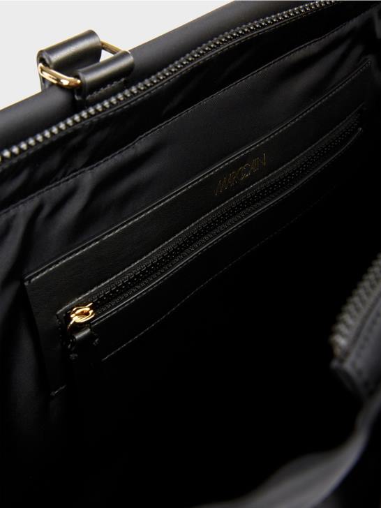 accessoire zwart 464J1534 \"rethink Together\" tas met gehaakt handvat Marc Cain