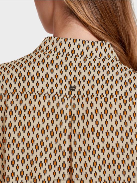 kleding crème 464J917 viscose blouse met all-over print Marc Cain