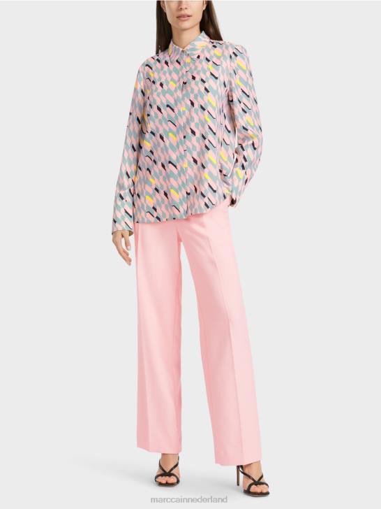 kleding donker hemelsblauw 464J888 blouse met grafisch dessin Marc Cain