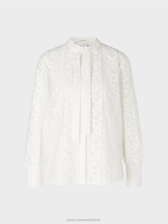 kleding gebroken wit 464J878 elegante blouse met borduursel Marc Cain