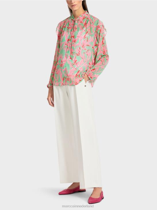 kleding heldere jade 464J972 blouse met ruches en bloemenprint Marc Cain