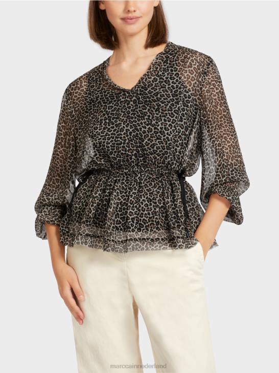 kleding poeder crème 464J979 oversized viscose top met luipaardprint Marc Cain