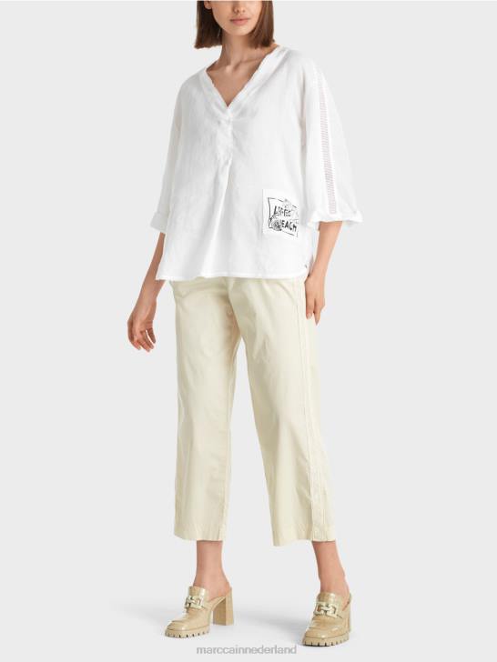 kleding wit 464J939 blouse met "apres beach" applicatie Marc Cain