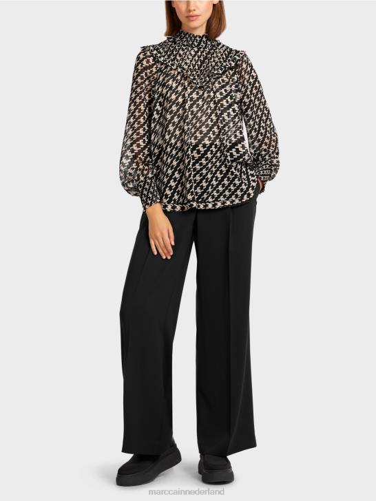 kleding zwart 464J1006 blouse met gesmokte kraag Marc Cain