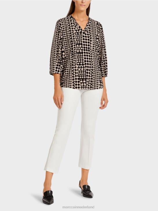 kleding zwart 464J1013 top in blousestijl met v-hals Marc Cain