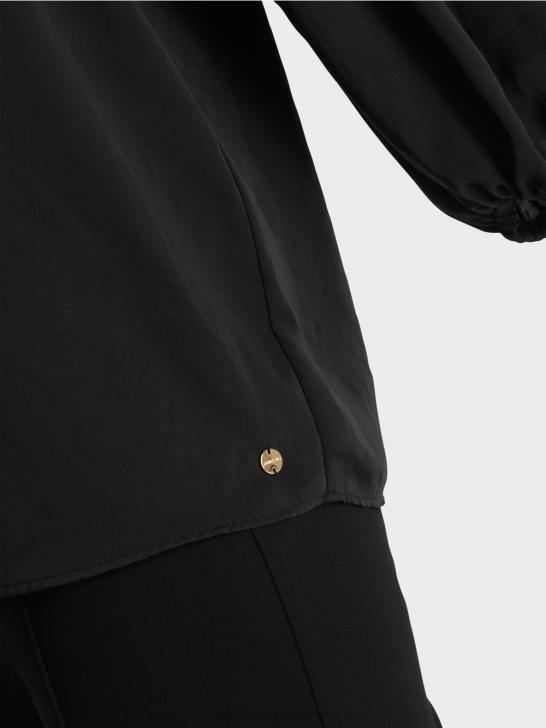 kleding zwart 464J892 blouse met v-hals \"rethink samen\". Marc Cain