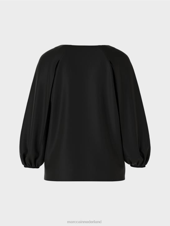 kleding zwart 464J892 blouse met v-hals \"rethink samen\". Marc Cain