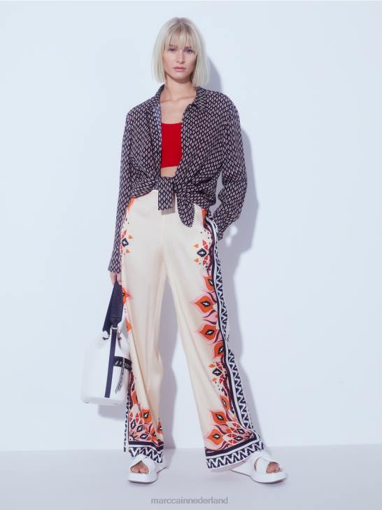 kleding zwart 464J920 viscose blouse met all-over print Marc Cain