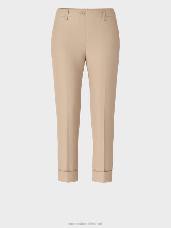 kleding diep zand 464J664 franca broek met plooi en manchet Marc Cain