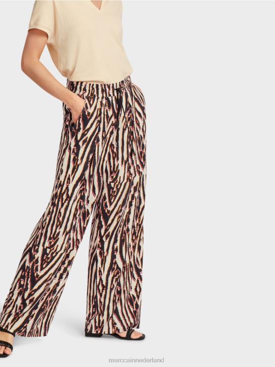 kleding dieprood 464J614 geplooide broek met joggertailleband Marc Cain