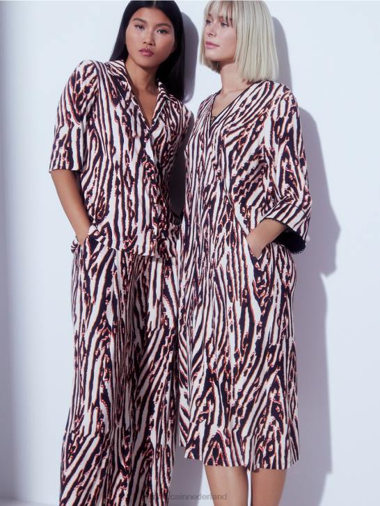 kleding dieprood 464J614 geplooide broek met joggertailleband Marc Cain