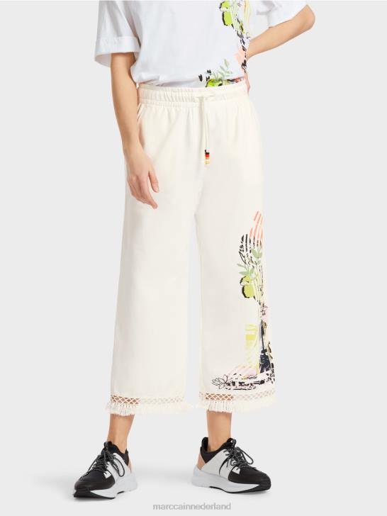 kleding gebroken wit 464J618 broek met kant en print Marc Cain