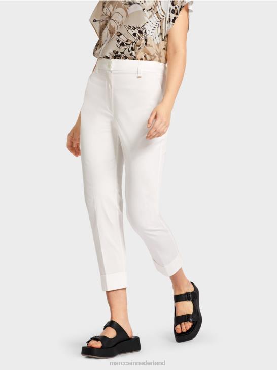 kleding gebroken wit 464J659 franca broek met plooi en manchet Marc Cain