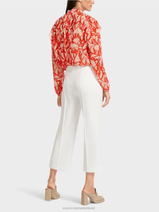 kleding gebroken wit 464J699 broek met doorgestikte geperste vouw Marc Cain