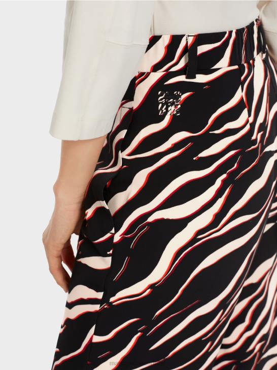 kleding kampari 464J541 Wukari broek met wijde pijpen en leeuwenprint Marc Cain