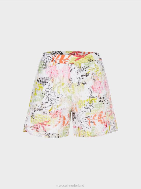 kleding lichte kalk 464J625 kleurrijke short met print en ajour Marc Cain