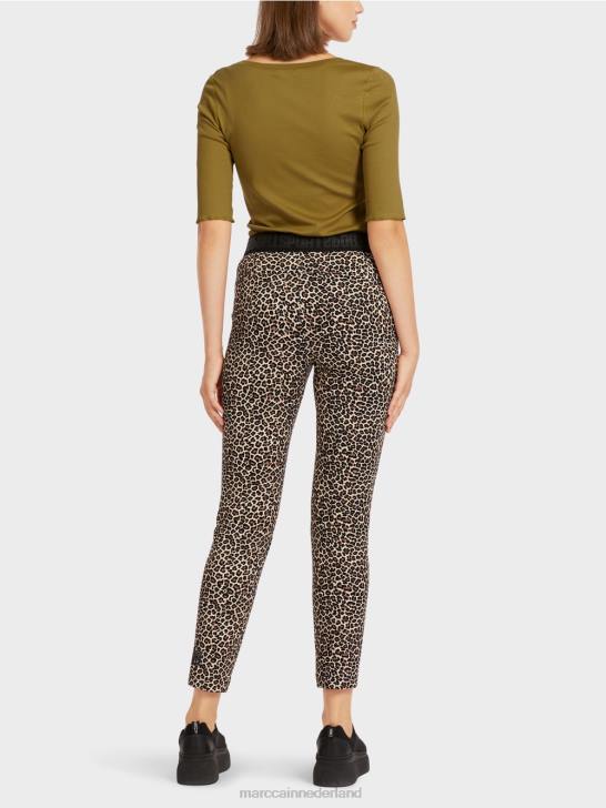 kleding poeder crème 464J706 nauwsluitende broek met luipaardprint Marc Cain