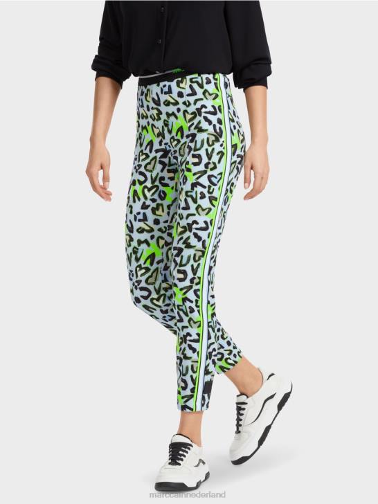 kleding zacht poederblauw 464J562 smalle broek sofia met all-over print Marc Cain