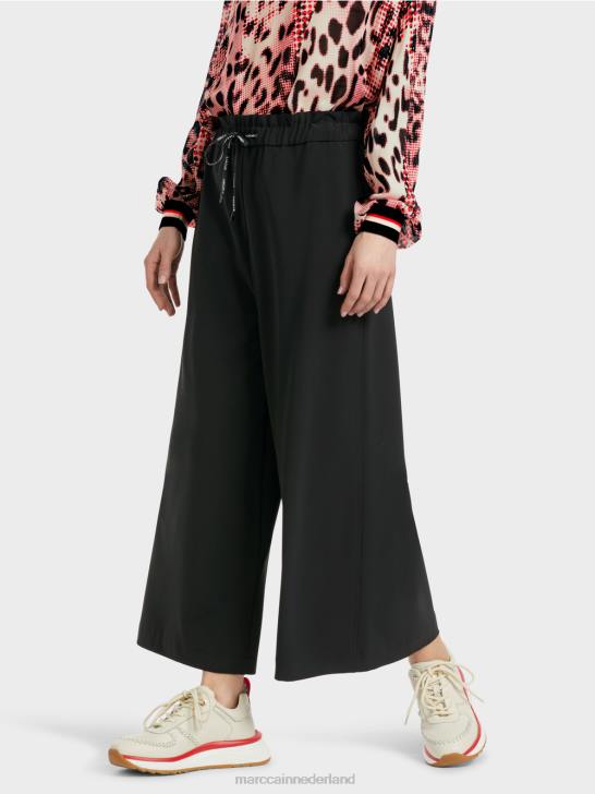 kleding zwart 464J539 7/8 broek met uitlopende pijpen willmar Marc Cain