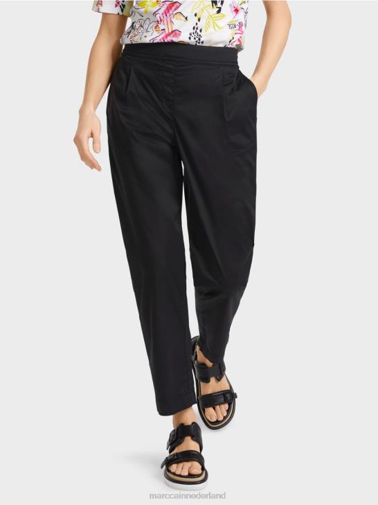 kleding zwart 464J627 broek met plooien en elastische tailleband Marc Cain