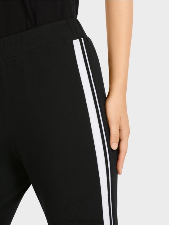 kleding zwart en wit 464J711 \"rethink Together\" broek met strepen Marc Cain