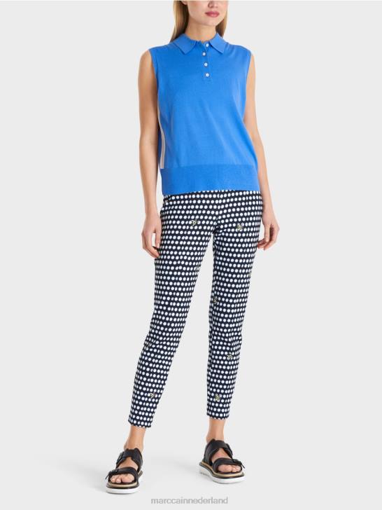 kleding azuur 464J1187 mouwloos poloshirt van fijn breisel Marc Cain