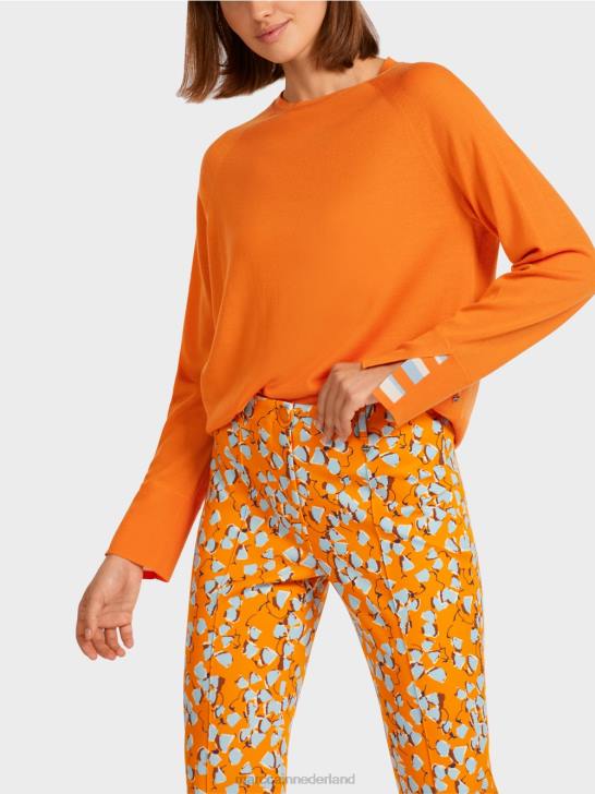 kleding helder oranje 464J1209 gebreide trui met contrasterende mouwsplit Marc Cain