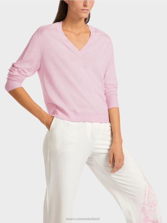 kleding lichte lavendel 464J1156 elegante fijngebreide trui met V-hals Marc Cain