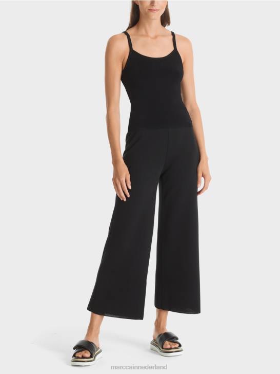 kleding zwart 464J1135 "Samen heroverwegen" bovenaan Marc Cain