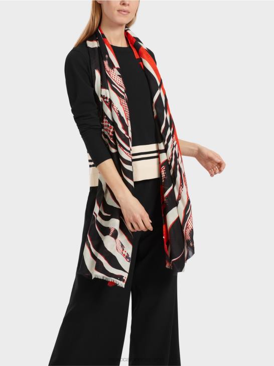 kleding zwart en wit 464J1052 \"samen heroverwegen\" wollen trui Marc Cain