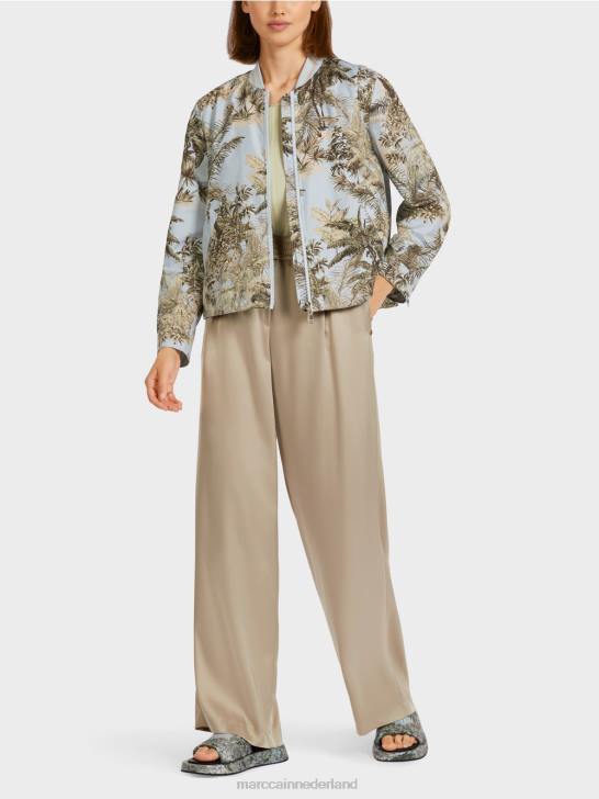 kleding licht poederblauw 464J275 "rethink Together" outdoorjas Marc Cain