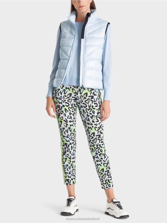 kleding zacht poederblauw 464J260 "rethink Together" gewatteerd gilet Marc Cain