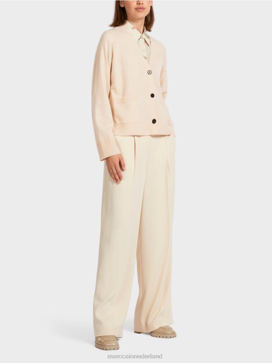 kleding crème 464J435 elegant vest met zijsplitten Marc Cain