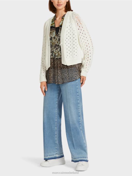 kleding gebroken wit 464J415 vest "gebreid in Duitsland" Marc Cain