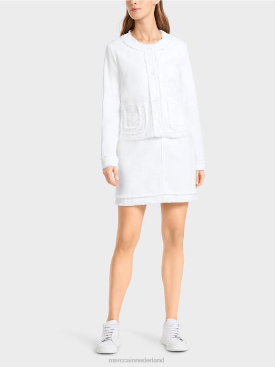 kleding wit 464J371 jasje met franjes en bloemenknopen Marc Cain