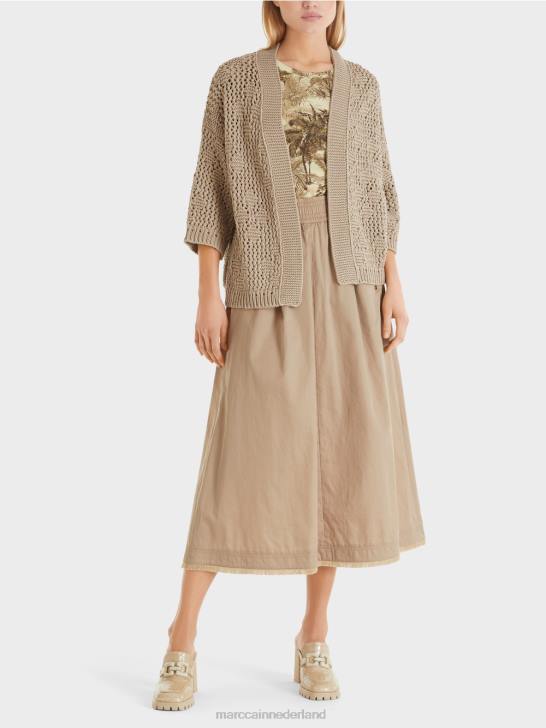 kleding zacht taupe 464J411 vest "gebreid in Duitsland" Marc Cain