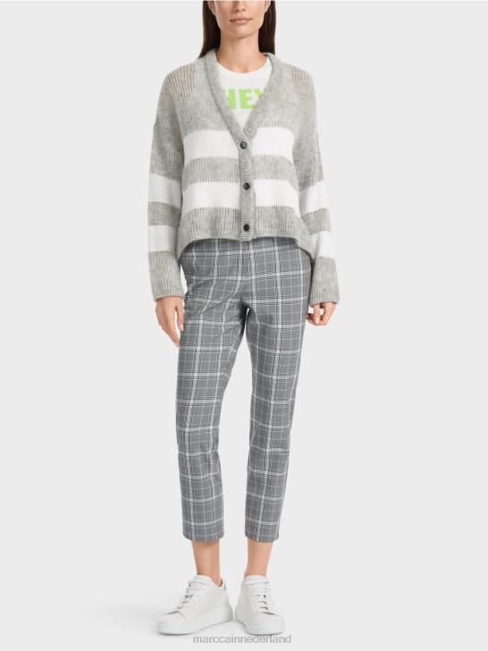 kleding zilver grijs 464J327 v-vest "gebreid in Duitsland" Marc Cain