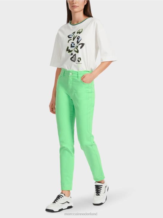 kleding helder schokkend groen 464J758 "Samen heroverwegen" jeans silea Marc Cain