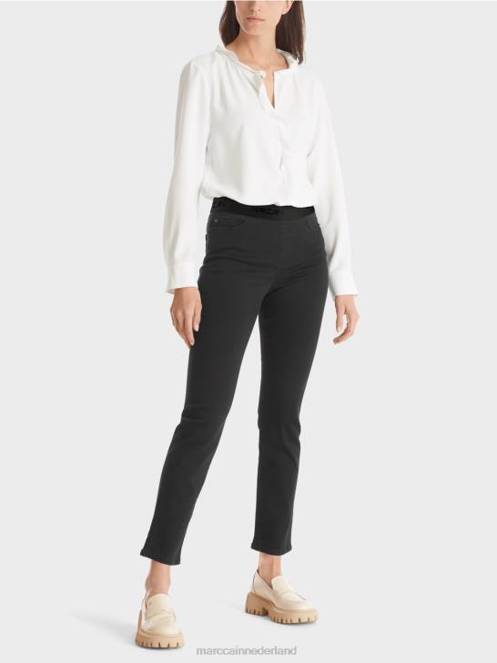 kleding zwart 464J774 siena jeans "rethink Together". Marc Cain