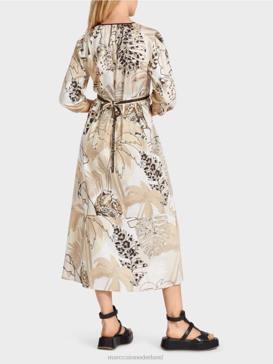 kleding diep zand 464J86 jurk met empire taille Marc Cain