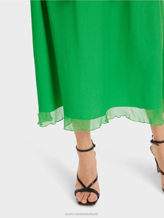 kleding donker appelgroen 464J9 speels jurkje van crinkle chiffon Marc Cain