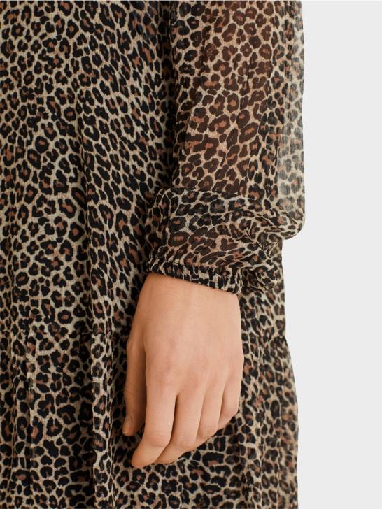 kleding poeder crème 464J48 lichtgewicht jurk van viscose-crêpe Marc Cain