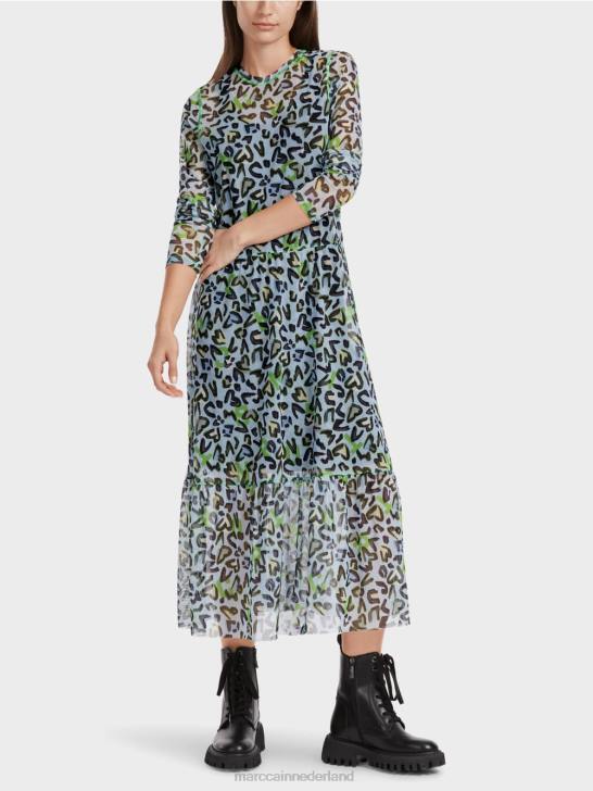 kleding zacht poederblauw 464J26 lange jurk met gelaagde rok Marc Cain