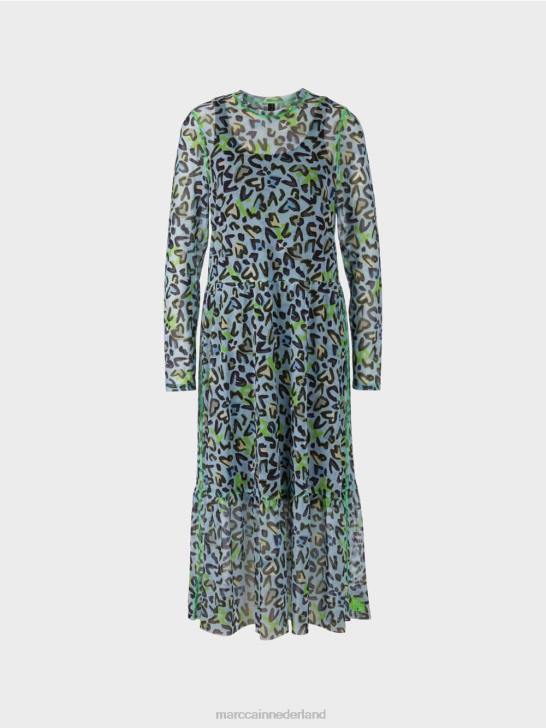 kleding zacht poederblauw 464J26 lange jurk met gelaagde rok Marc Cain