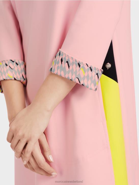 kleding zacht poederroze 464J32 sportief jurkje met vlechtstrepen Marc Cain