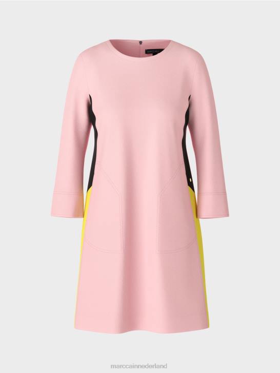 kleding zacht poederroze 464J32 sportief jurkje met vlechtstrepen Marc Cain