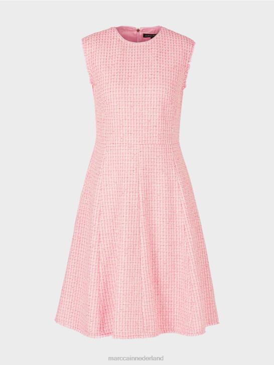 kleding zacht roze 464J79 mouwloze jurk met een paneelrok Marc Cain