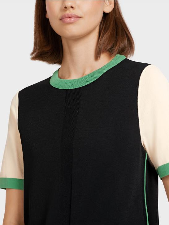 kleding zwart 464J128 \"rethink Together\" jurk met ronde hals Marc Cain