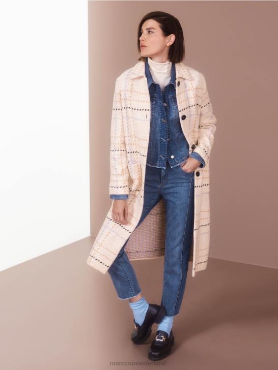 kleding donkere crème 464J1282 t-shirt met rolkraag Marc Cain